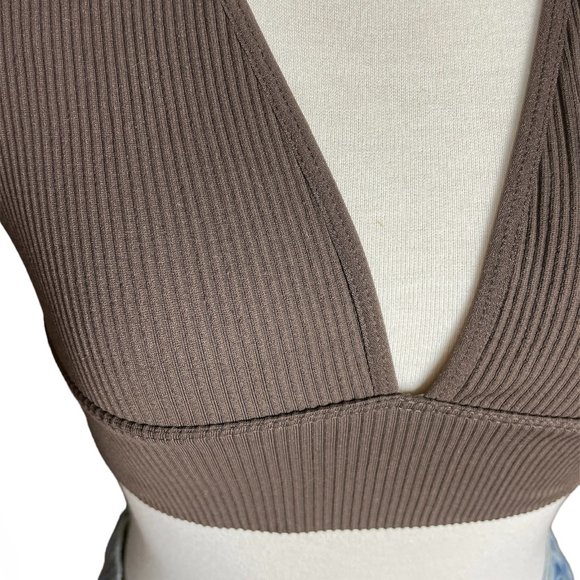 NWT GARAGE cropped long sleeve tee | various sizes - Picture 3 of 6